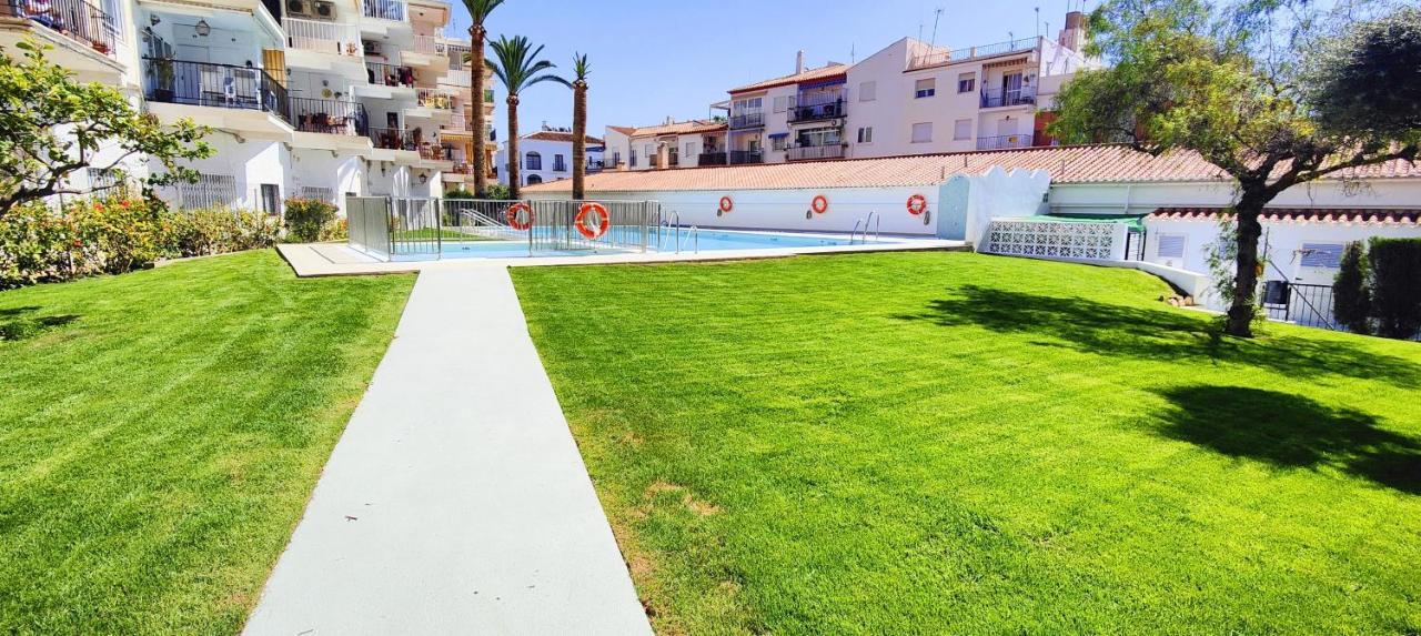 Ap379 Casa Seger Lägenhet Nerja Exteriör bild