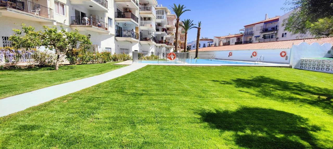 Ap379 Casa Seger Lägenhet Nerja Exteriör bild